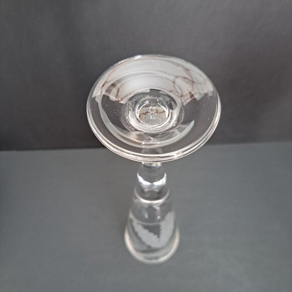 Etched Pinecone Champagne Flute 9.5" Tall Winter Holiday Stemware Elegant Glass - Picture 7 of 15